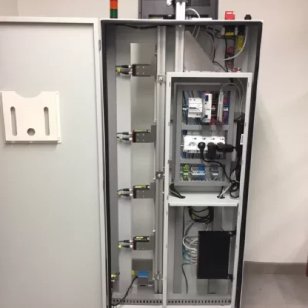 tableautier industriel - Armoire électrique pour société de logistique