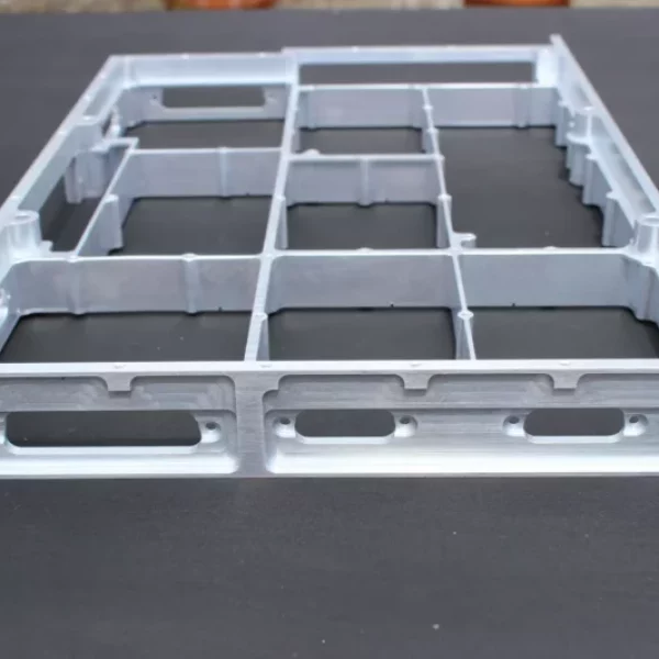 Pièce usinée fraisage et usinage mécanique de précision aluminium