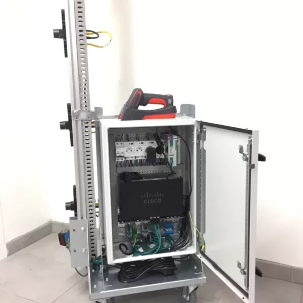 Tableautier électrique - Unité de flash Armoire électrique mobile pour une société de logistique